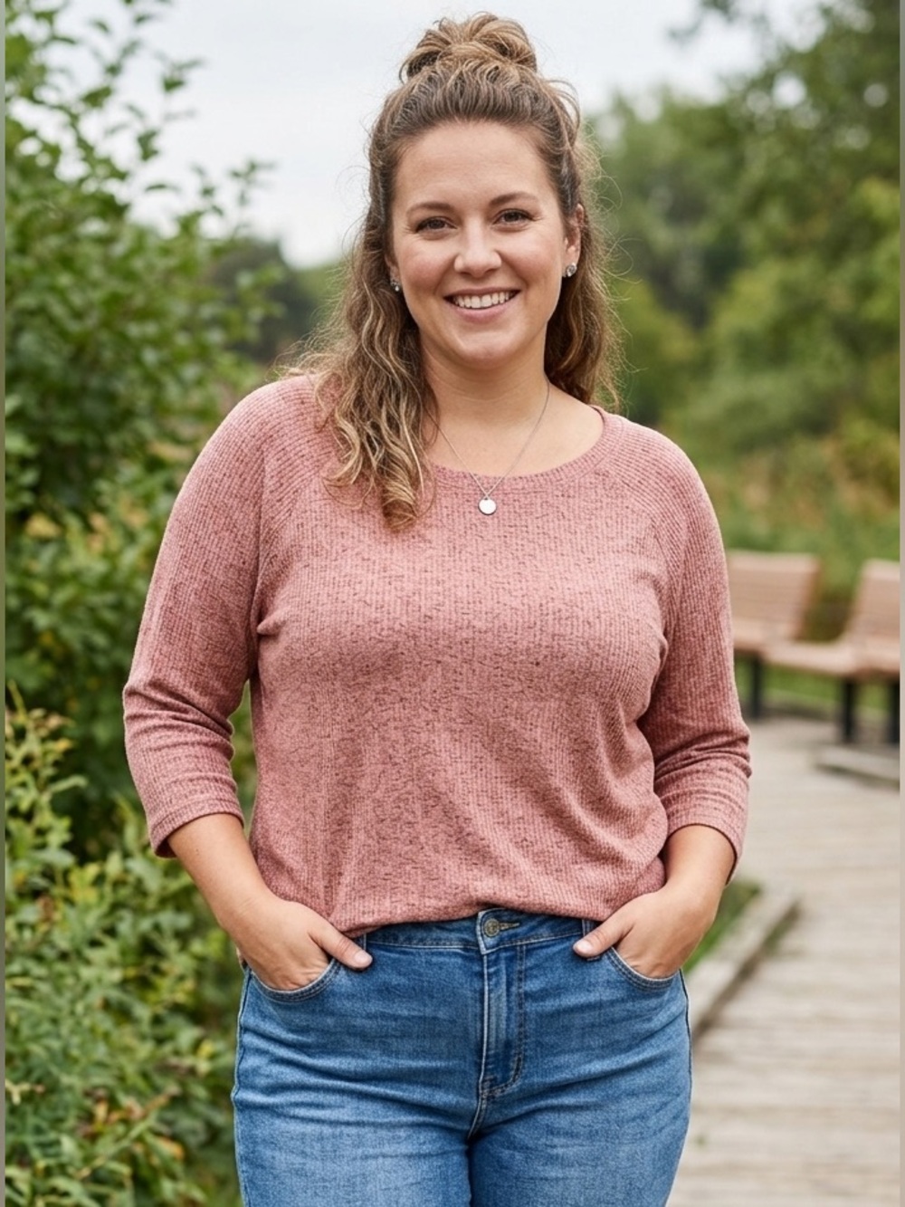 Maurices, Cozy Coral Pink Crewneck Sweatshirt, L,
P2P: 23”, EUC
